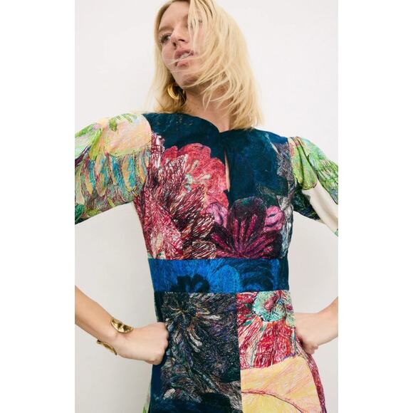 Saaksha & Kinni Daisy Cotton Dress in Multicolored Floral - Picture 3 of 10